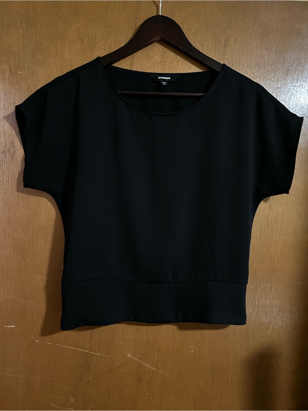 Express Black Short-Sleeve Boxy Crop Top